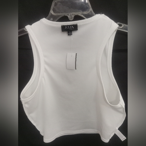 JULIA by Love J - Sleeveless Tank Top - Picture 4 of 11